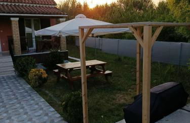 Beautiful nearby beach house with garden, private pool and large yard - Foto 78