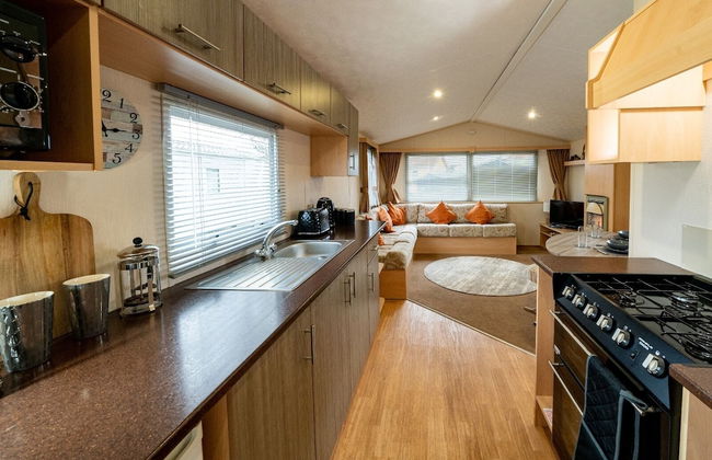 Inviting 3-bed Caravan on Sand Le Mere, Tunstall - Foto 5