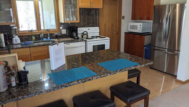 Mountain Memories by Avantstay Hot Tub Enclosed Deck, Large Yard w/ Fire Pit - Foto 5, Cozinha privada