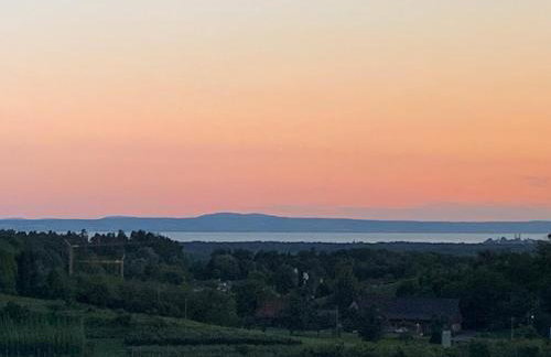 Hochwertige Sonneninsel mit Aussicht - Foto 6