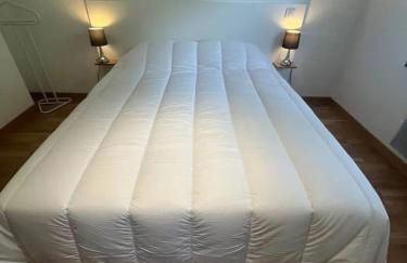 Maison chaleureuse à Saint-Aventin avec jardin et vue montagne - Foto 8