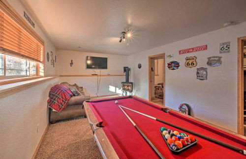 Peaceful Superior Home with Fire Pit and Mtn View - Foto 27