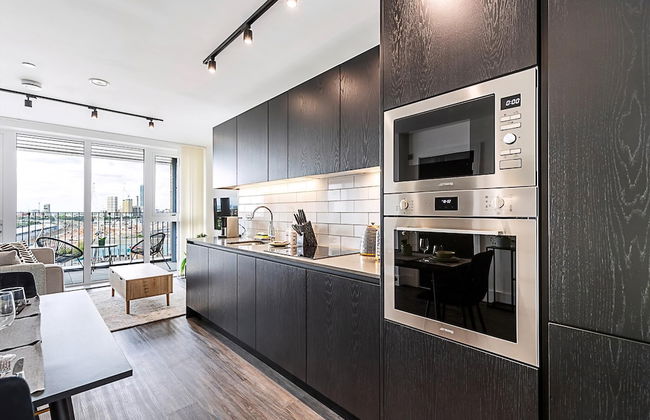 Sky-High Studio with Stunning Views - Foto 18