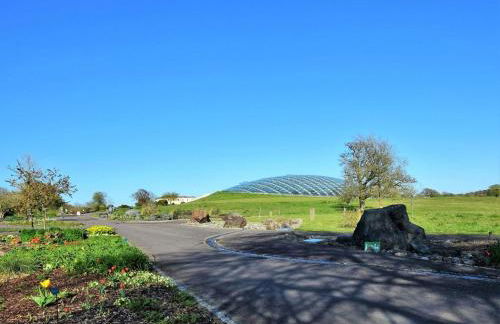 3 Bed in Llanllwni 91447 - Foto 36