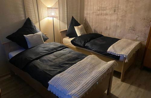 Stylisches City Apartment mit Balkon und Garage - Foto 14