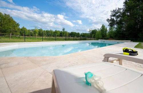 L'Evasion en Pierre Piscine et Étang Privé - Photo 24