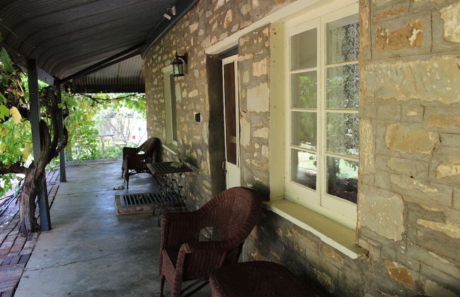 Hillside Cottage - Photo 9
