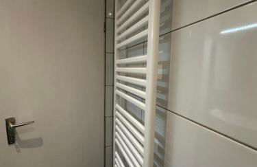 Apartment Düsseldorf-Lohausen II - Foto 2