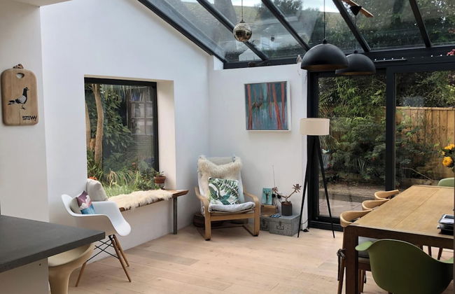 5 Bed House - Sleeps 15 - Pets - Garden - Parking - Foto 1