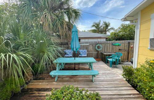 Seahorse Bungalow - Photo 9