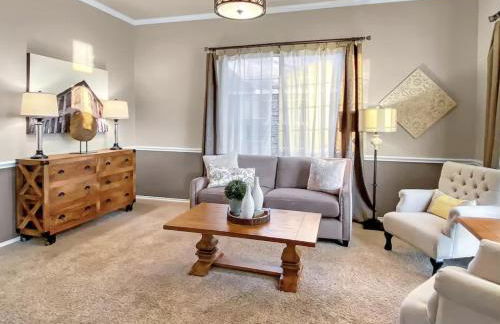 Pro Designed Home 4BDRM POOL - Foto 32