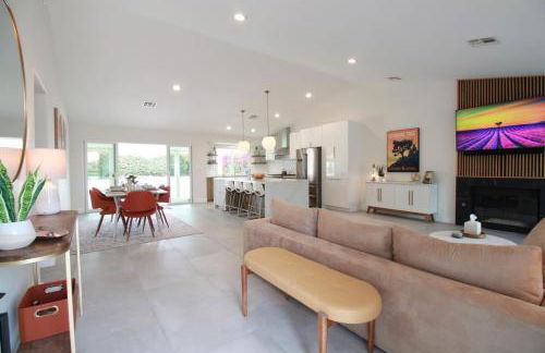 Summer fun in Indian Wells. Private Pool, 4BD, 3BA. - Foto 1