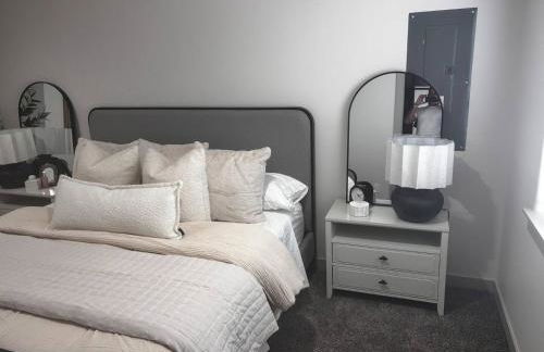 North End - Hyde Park - Hot Tub- Downtown - 3 BR - Foto 34