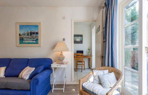 2 Elgin House - Photo 19