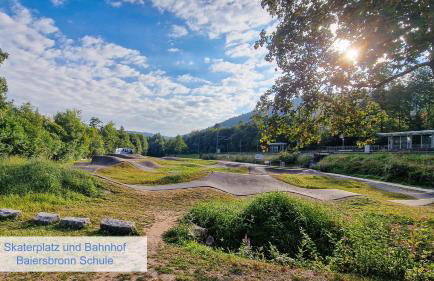 Charaktervolle 122qm Altbau-Ferienwohnung mit Stuck, viel Platz für Familien & Gruppen bis zu 8 Personen, Parkplatz inklusive - Photo 79