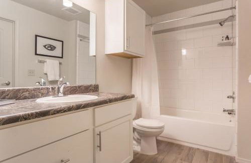 Landing Incredible 1BD Gym Courtyard - Foto 37