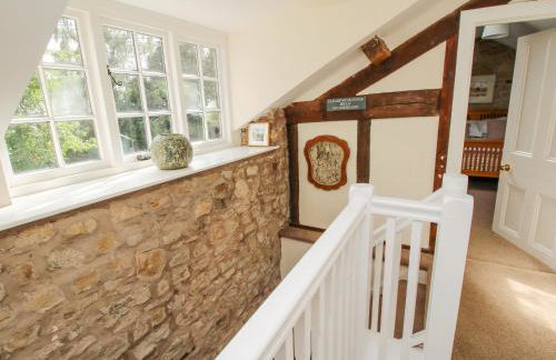 The Coach House - Photo 16