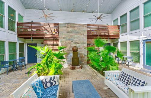 The Moon Quonset Hut Vacation Rental Heated & Chilled Pool - Photo 46
