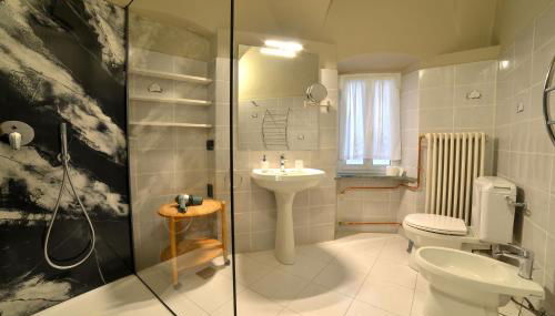 Nick House - Foto 4, towels, Shower