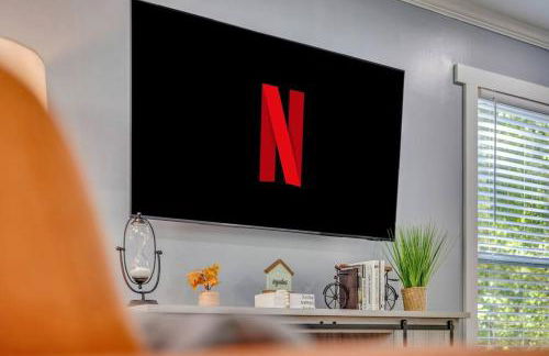 Modern Luxury with Pool Table 3BR-5BD Sleeps 10 - Foto 37