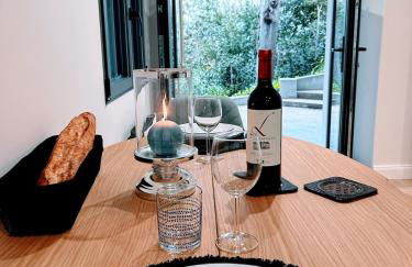 Peaceful Oasis in Ville d'Hiver - Foto 15