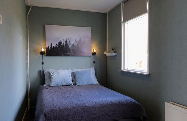 Cozy House with a Boat near Giethoorn & Weerribben Wieden National Park - Photo 3