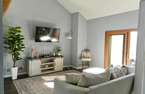 Derby House & Indoor Pickleball - Foto 13