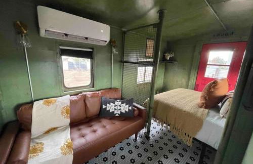 Midnight Train to Marfa 1948 Caboose - Foto 4