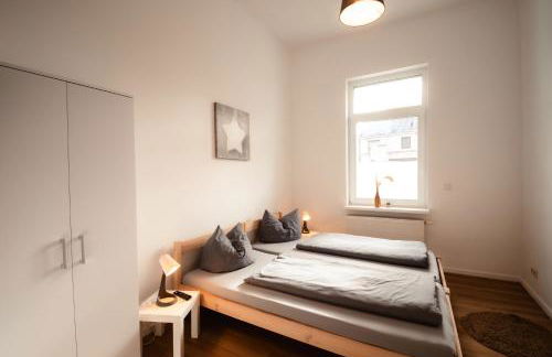 Evelyns Apartment, nahe der Therme und dem Zentrum, privat Parkplatz, Balkon, Highspeed-WLAN - Photo 25