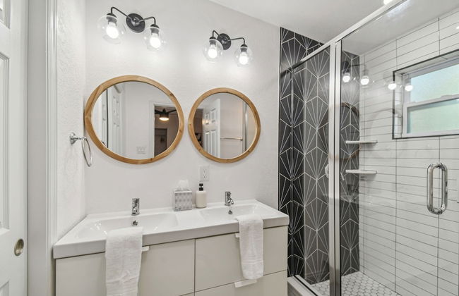 Coastal Bliss 3BR Gem Near MacDill AFB - Foto 21