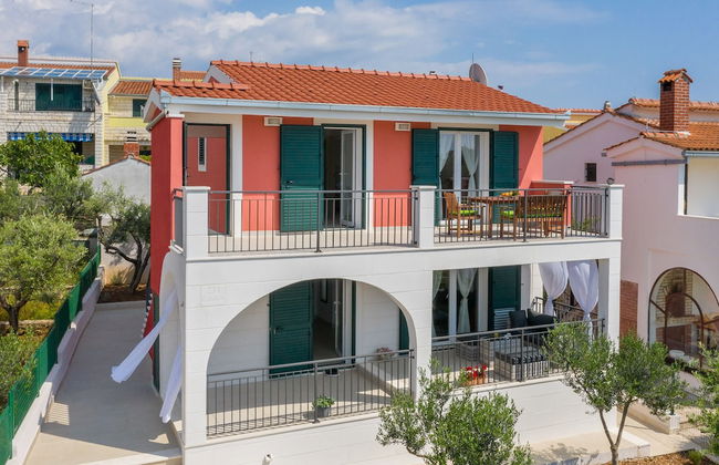 Villa Basic - Foto 1