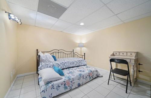 Playing Hooky - Foto 15