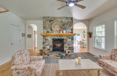 Riverfront and Lake Retreat 9 Mi to Lucky Peak! - Foto 7