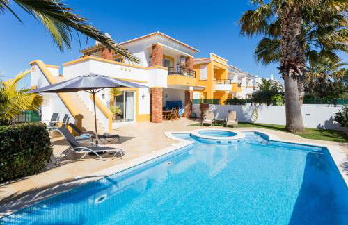 CoolHouses Algarve Luz, 2 Bed semi detached villa, Jardim das Palmeiras condominium, Villa A - Foto 1