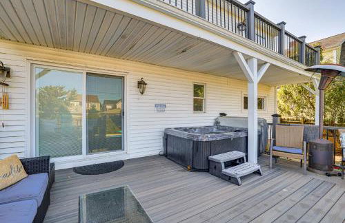 Near Yale and Lighthouse Point Beach Home with Pool! - Foto 29