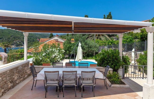 Villa in Selca With Pool Near Adriatic Sea - Photo 24