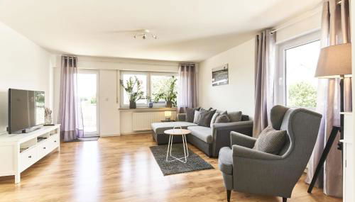 City Apartment Hasenheide - Wohnung mit 3 Schlafzimmern und Balkon mit Landschaftsblick - Foto 2