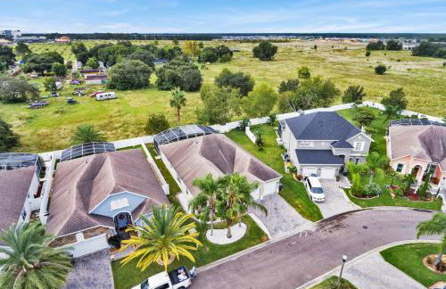 Gorgeous Family Home w Pool, pool Spa, BBQ, Game Room - Foto 36