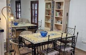 Ardhraubu Villa, Terra Cotta & Very Close to Sea - Foto 10
