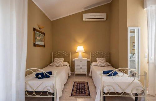 Elegante Villa Lu' centro Città a 10 minuti dal mare - Foto 7