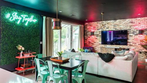 Upstay Luxe Pool Retreat - 7 Min to Rainey St - Foto 3