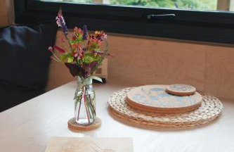Luxury Glamping Cabin with Outdoor Bath on Cornish Meadow - Photo 38