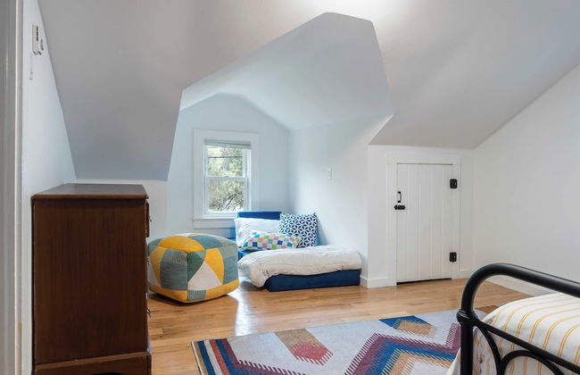 Charcoal Chalet by Avantstay A+ Design w/ Firepit - Foto 25