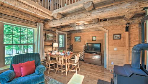 Expansive Moyie Riverfront Cabin - Pets Welcome! - Foto 5