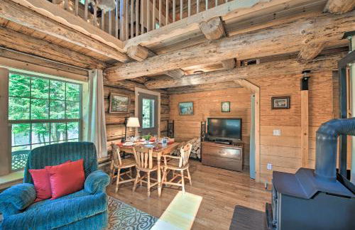 Expansive Moyie Riverfront Cabin - Pets Welcome! - Foto 5