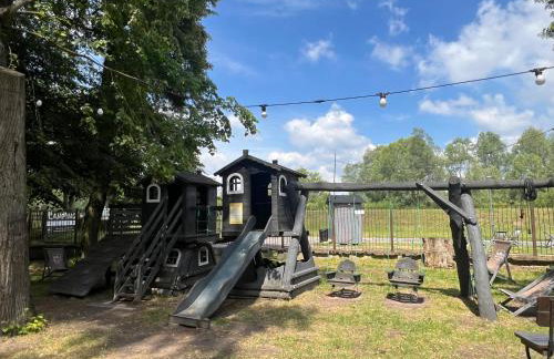 Na Skraju Lasu Domek na Drzewie & Glamping - Foto 59