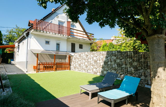 2 bedroom House in Siófok with garden and hot tub - Photo 17