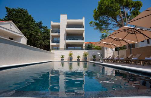 Bumblebee apartments & rooms with pool - Foto 34