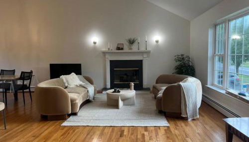 Cozy Beautiful Pondside Luxurious Retreat - Foto 1