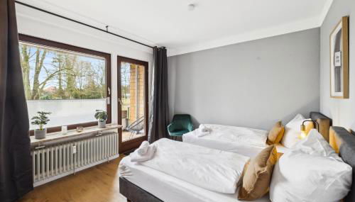 NASA Homes I Moderne City Suite I Zentral I 3 Zimmer I Balkon und Aufzug I neu renoviert I Smart TV I Hotelbetten - Foto 5, towels